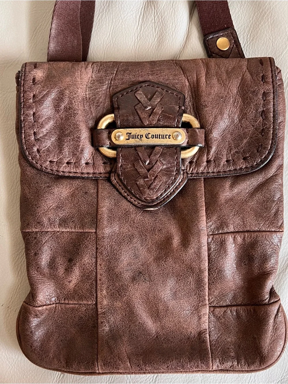 Juicy Couture Brown Leather Messenger Crossbody with Gold-Tone Logo Plate
